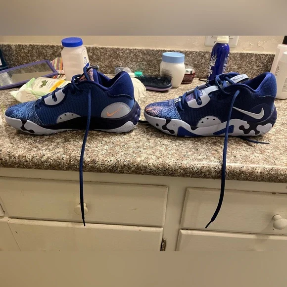 Nike PG 6 men’s basketball shoe
